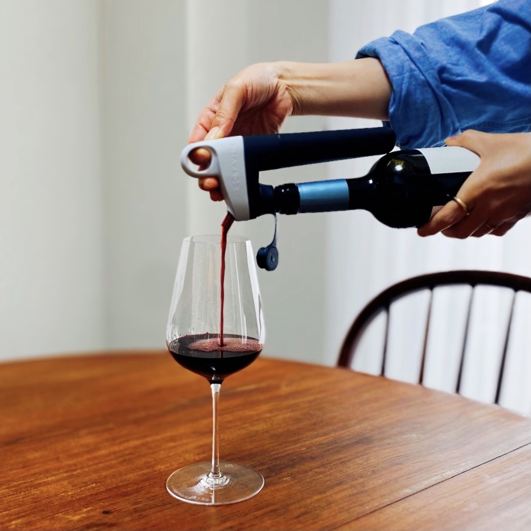 ワインの長期保存を可能にするコラヴァン ピボット ブラック