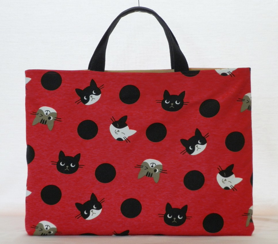 通園バッグセット【赤地に猫柄の絵本バッグセット】／絵本バッグ