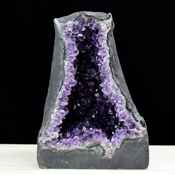 ウルグアイ産 アメジストドーム（ミニドーム）紫水晶｜置物｜原産地