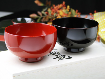 木のお椀朱塗
