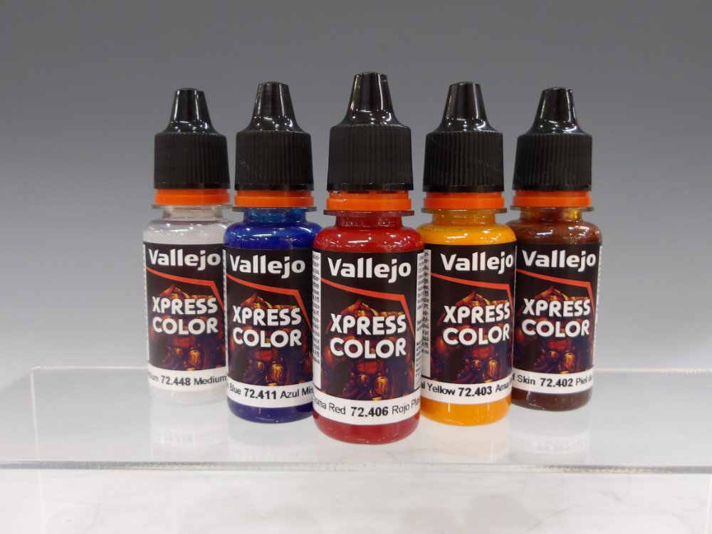 水性塗料の新時代を見た！「ファレホ エクスプレスカラー筆塗り実演