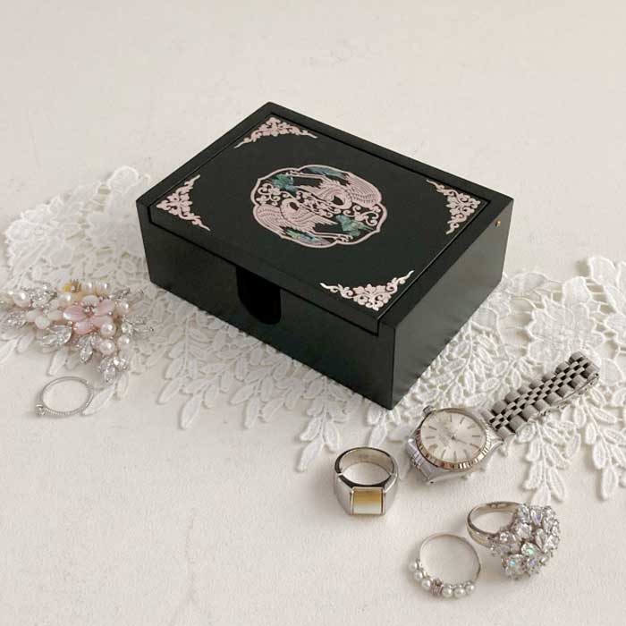 螺鈿鳳凰文様 漆黒小物入れ名刺・アクセサリーケース 韓国 螺鈿 名刺入