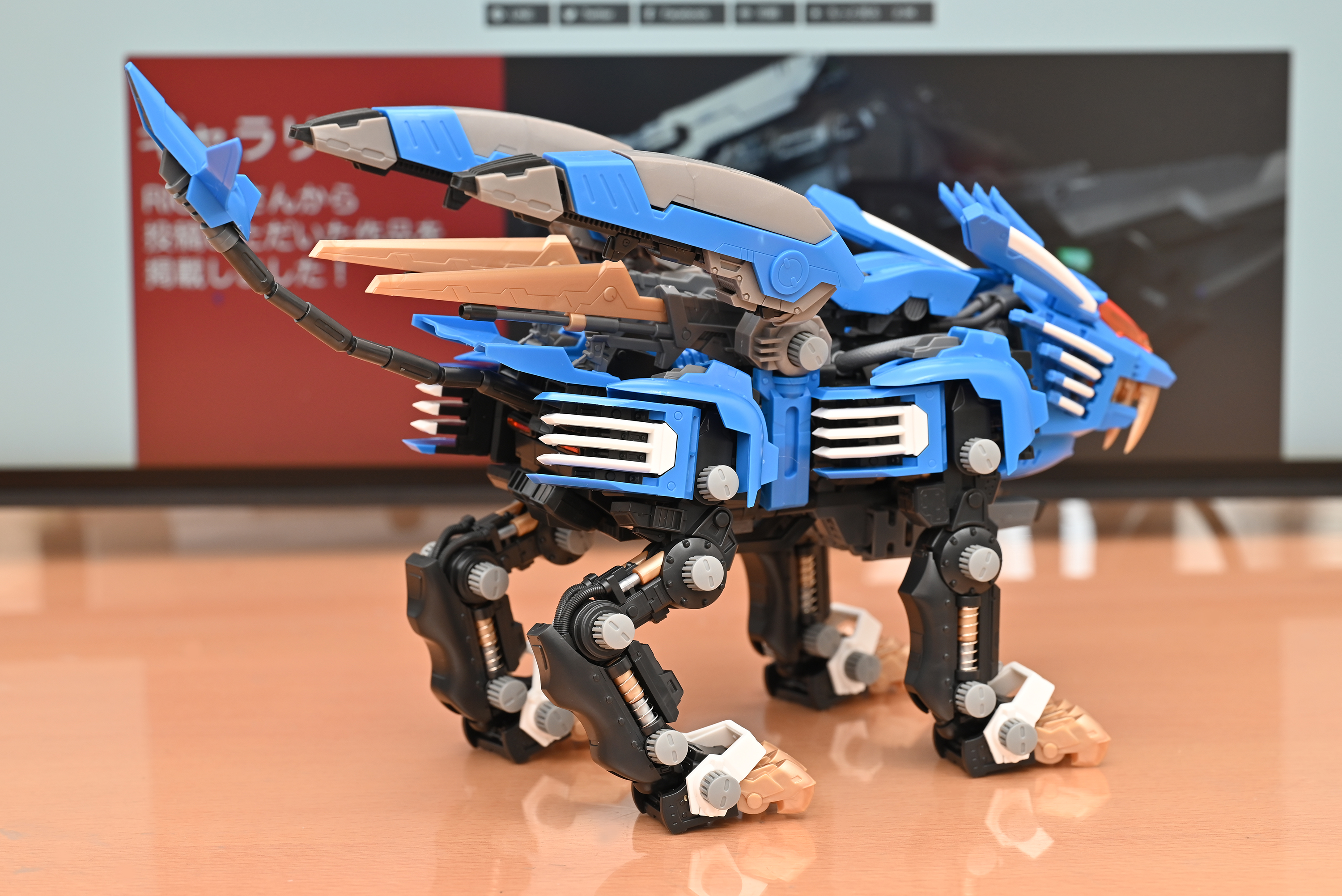 HMMブレードライガーABを組み立てました！配色のバランスが良い感じ