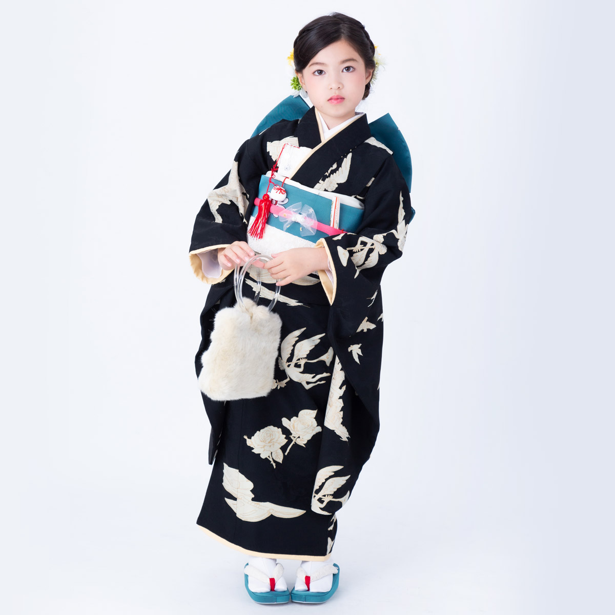 七五三七歳四つ身：N059 モダンアンテナ 黒 天使とお城 | 七五三着物