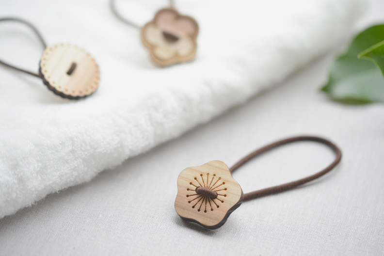 ヘアゴム 木のノベルティ・OEM 山のくじら舎