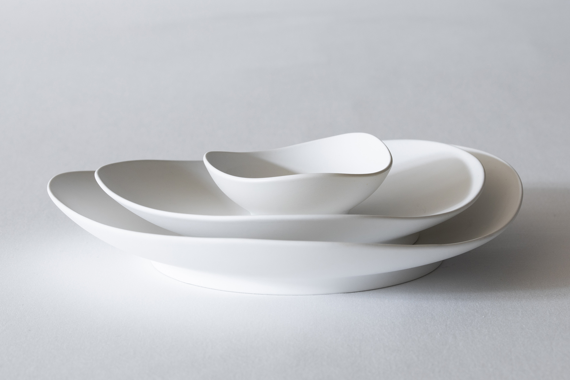 SHIONARI almond dish - yumiko iihoshi porcelain 公式オンラインショップ