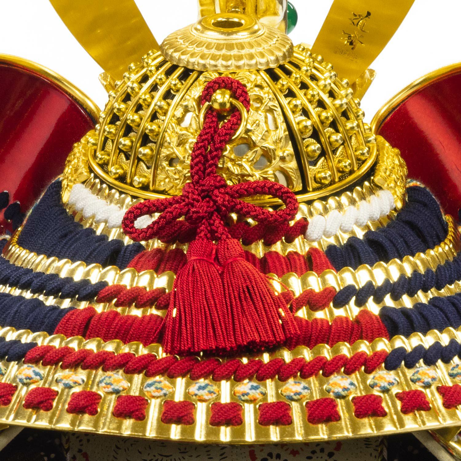 五月人形】正絹紺肩取縅 純金箔押鎧8号床飾り 平安道齋作 | 雛人形