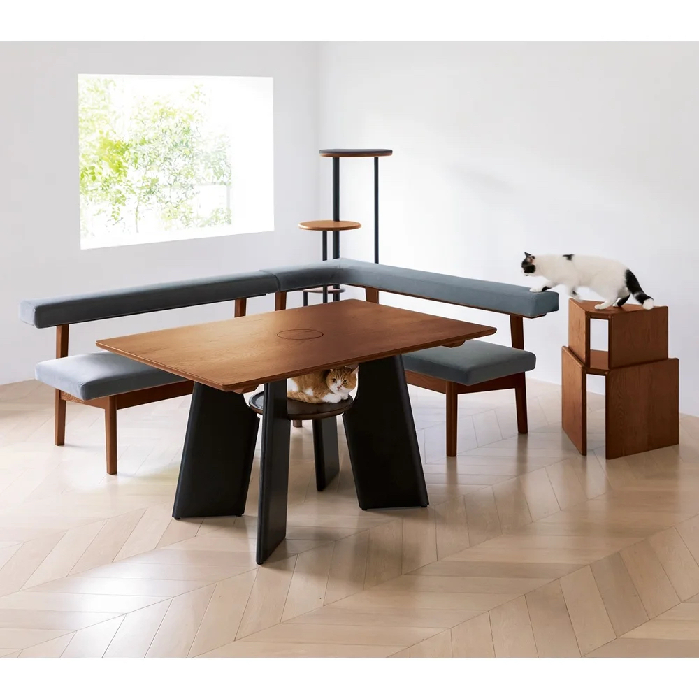 猫が遊びに来れるダイニングテーブル!? dinos「猫との暮らしを充実