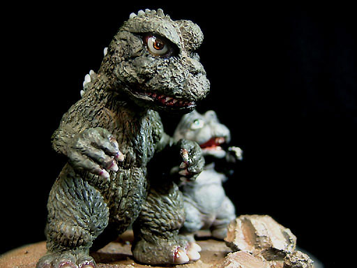 □ ウエストケンジ 大進撃ゴジラ＆ミニラ 完成品 □