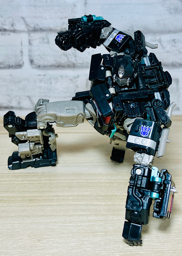 トランスフォーマースタジオシリーズ SS-EX ネメシスプライム レビュー