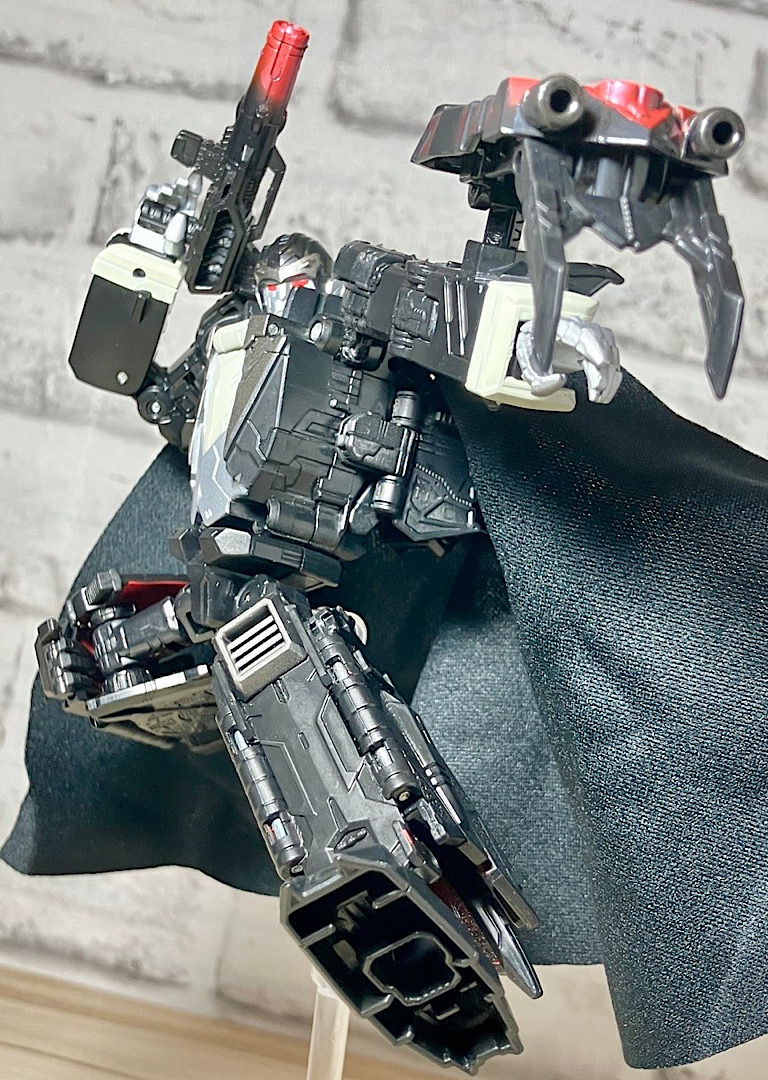 トランスフォーマーコラボレーティブ ドラキュラス レビュー | Aoi