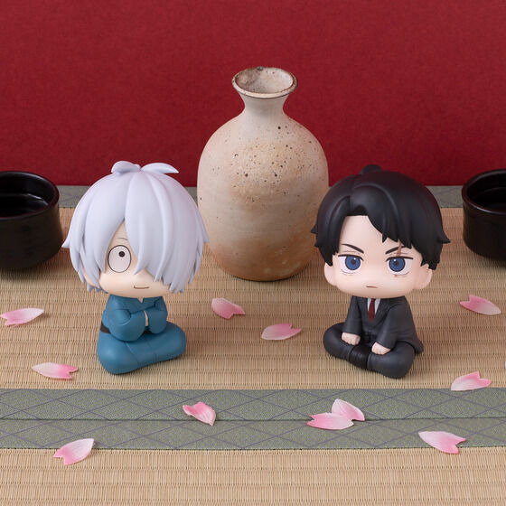 鬼太郎誕生 ゲゲゲの謎」鬼太郎の父＆水木がなかよくお座り♪ るかっぷ