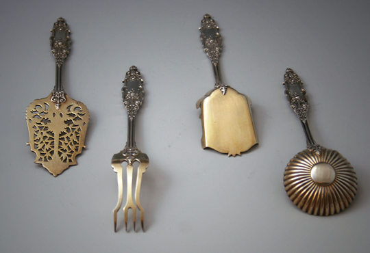 ピュイフォルカ「Emile Puiforcat サーバー4点セット」《アンティック