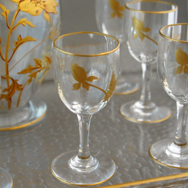 オールドバカラ「金彩 花文様 リキュールセット」《アンティックかとう》