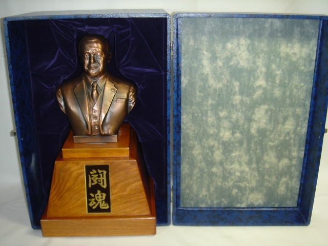 元総理大臣 田中角栄像 箱付き 【TO0784】 アンティーク らしさ