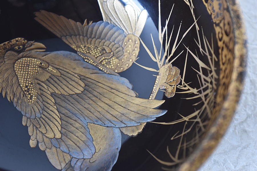 天然木製漆塗 鷹金銀高蒔絵 蛸唐草 金蒔絵 菓子器 - 生活骨董と古布の