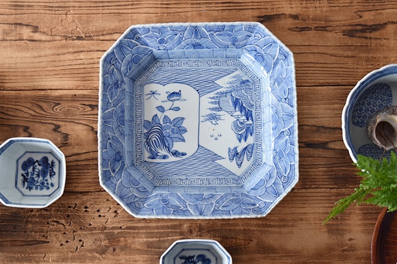 伊万里 染付 線描き 隅切り四方皿 - 生活骨董と古布のアンティーク