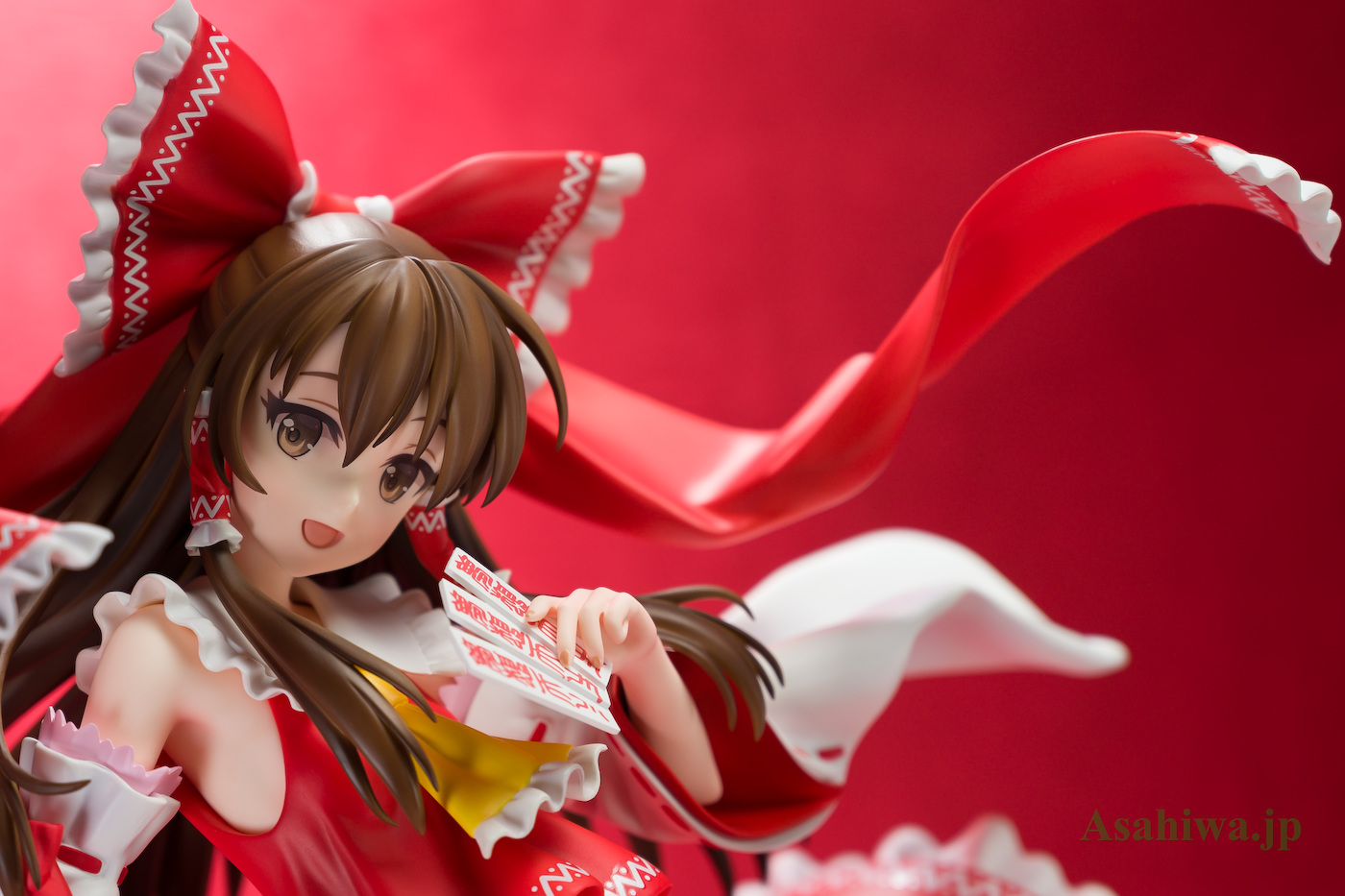 フリーイング 博麗霊夢 東方Project よつばとフィギュアレビュー