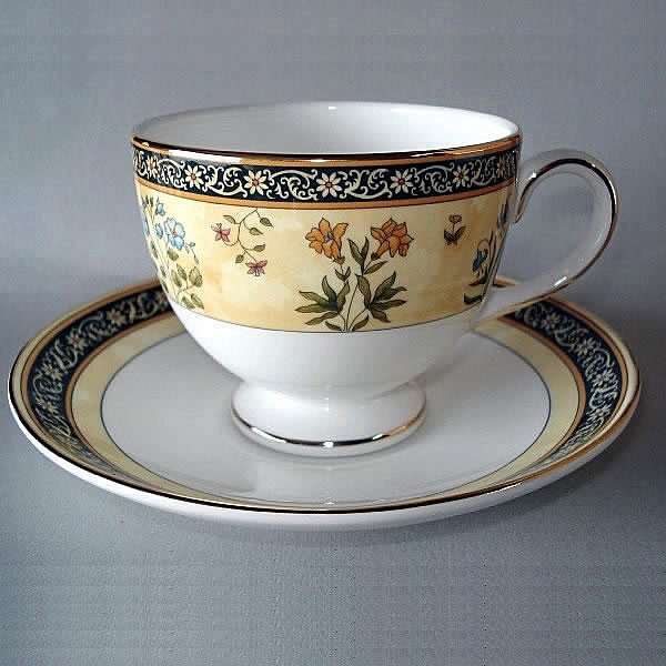 ウェッジウッド（Wedgwood）インディア ティーカップ＆ソーサー（リー