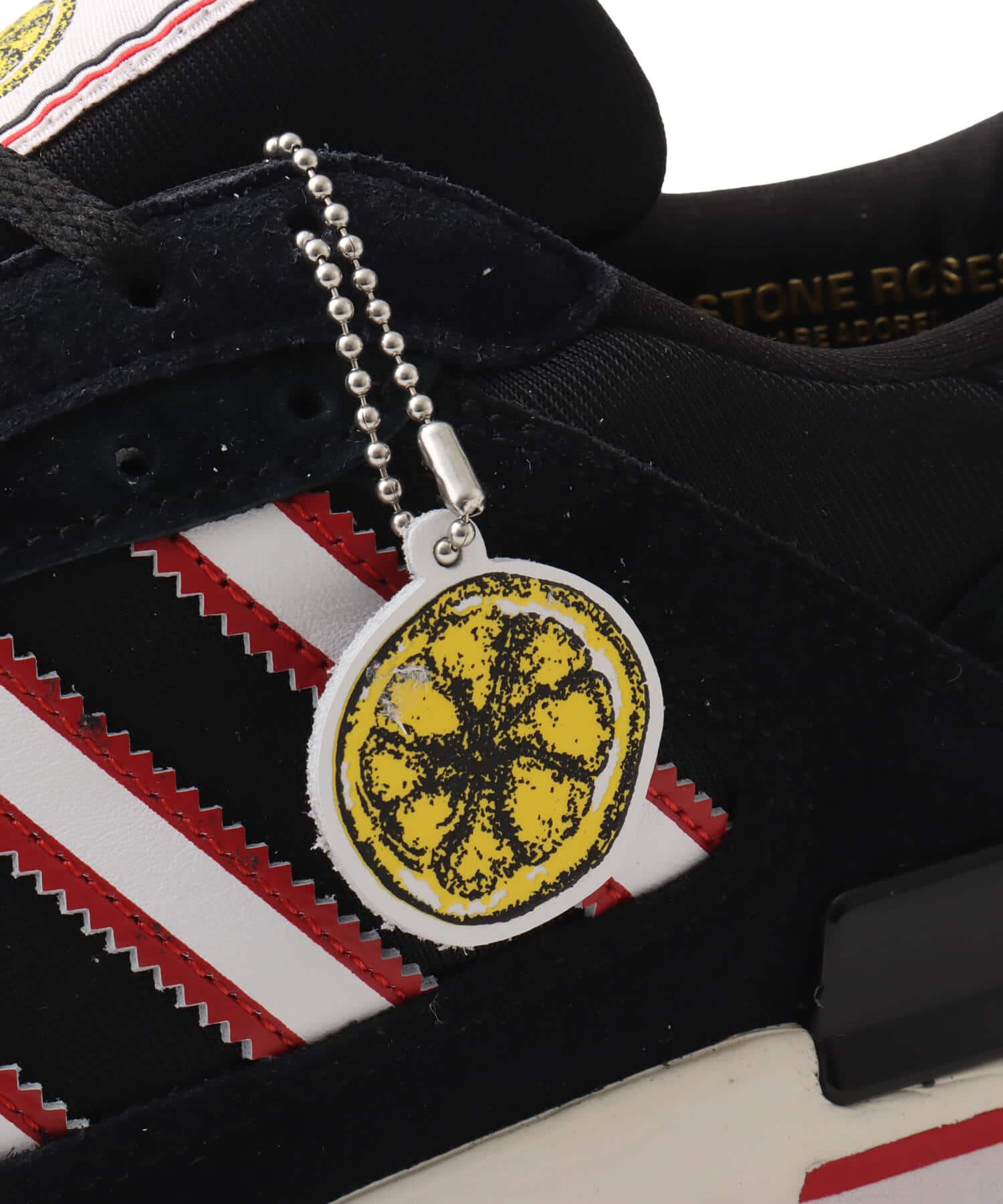 adidas ZX 600 MUFC x STONE ROSES CBLACK/FTWWHT/OWHITE（アディダス