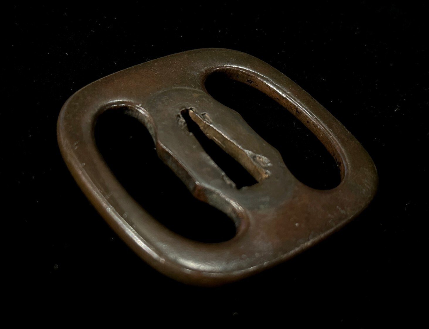 山銅の左右海鼠透鐔①｜刀箱師の日本刀ブログ 中村圭佑