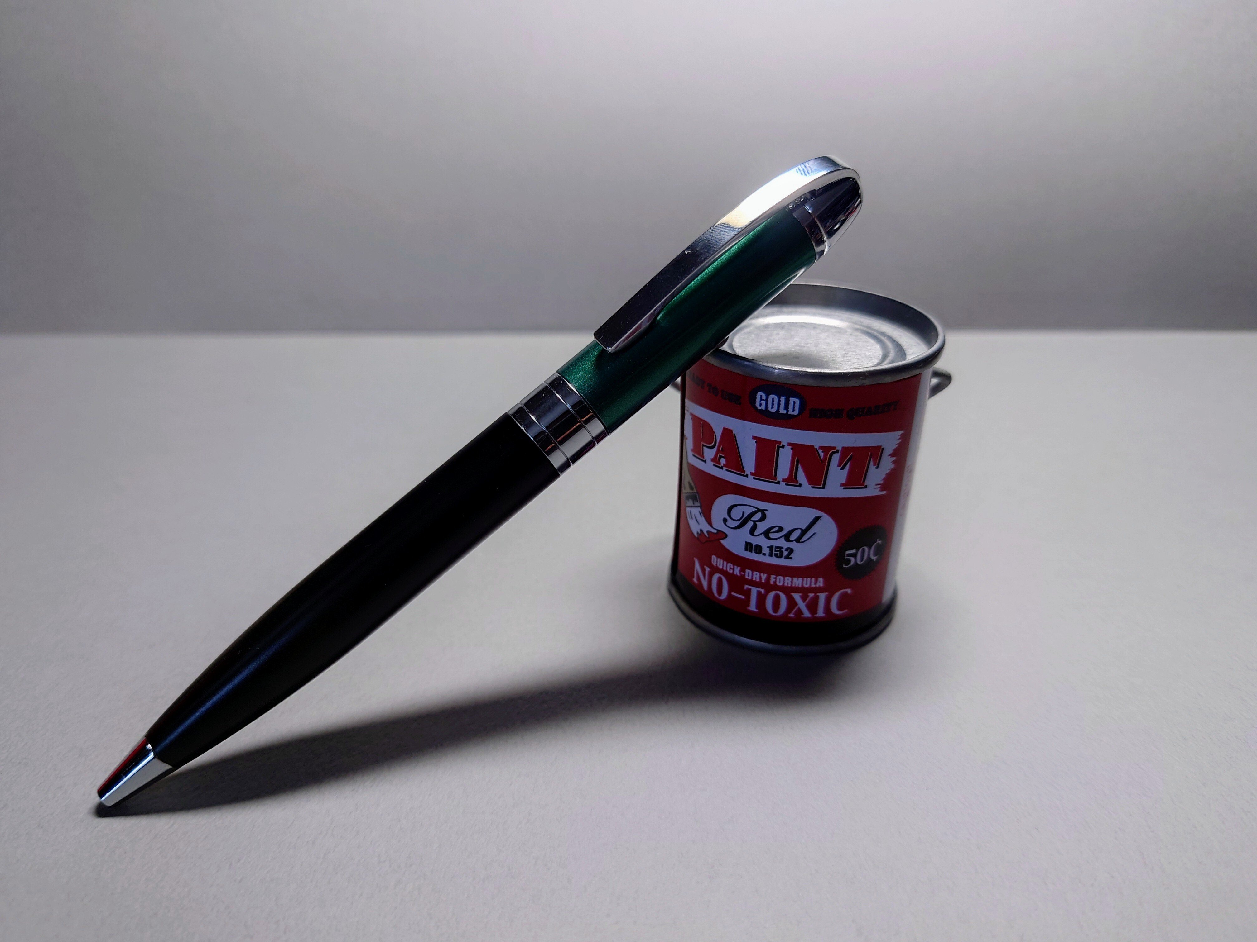 文房具アーカイブ#14『ゼブラ フォルティアVC』｜南雲Misty