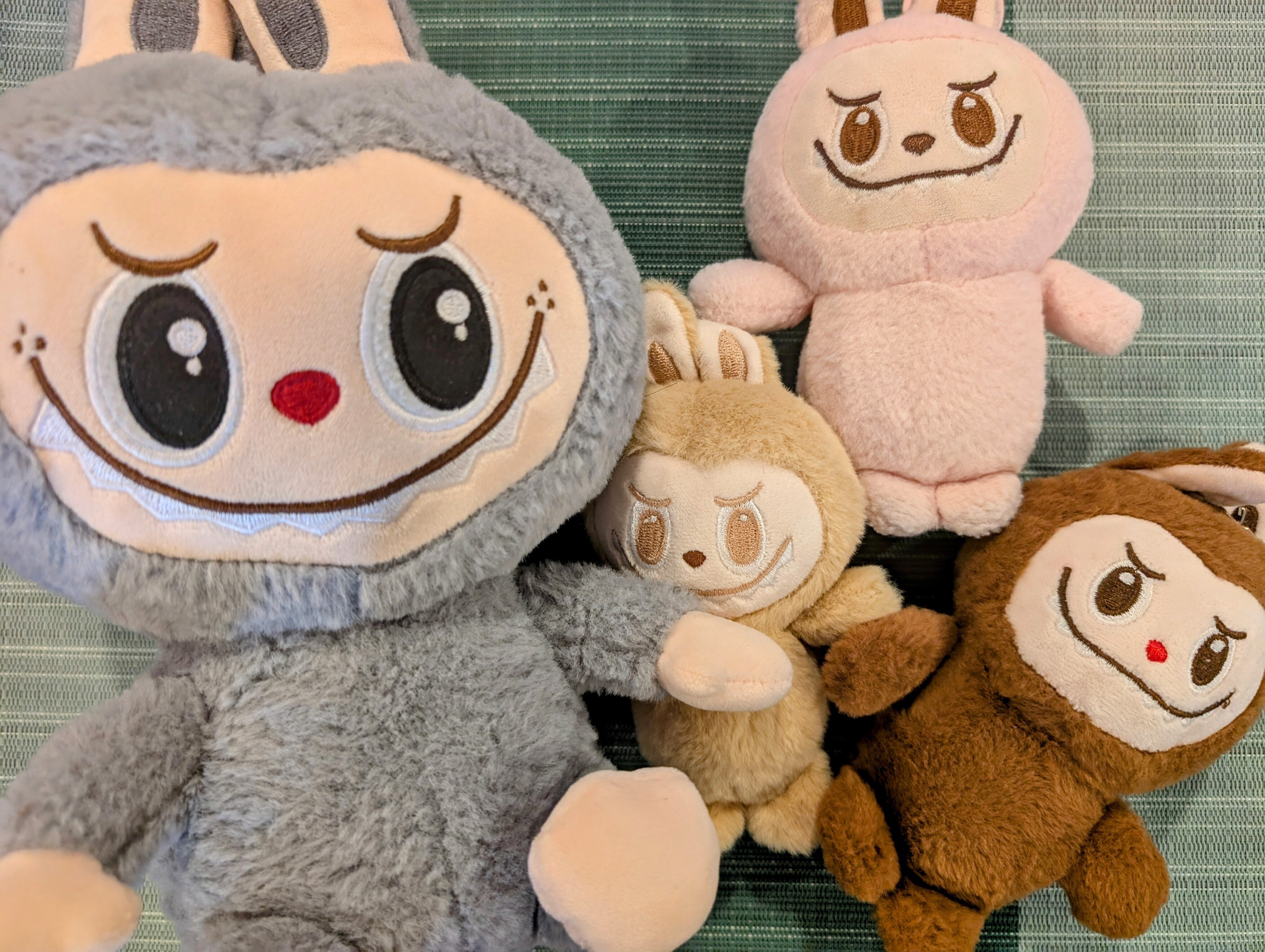 タイでよく見るラブブ（LABUBU）について調べてみた｜Sabaai Dii Life