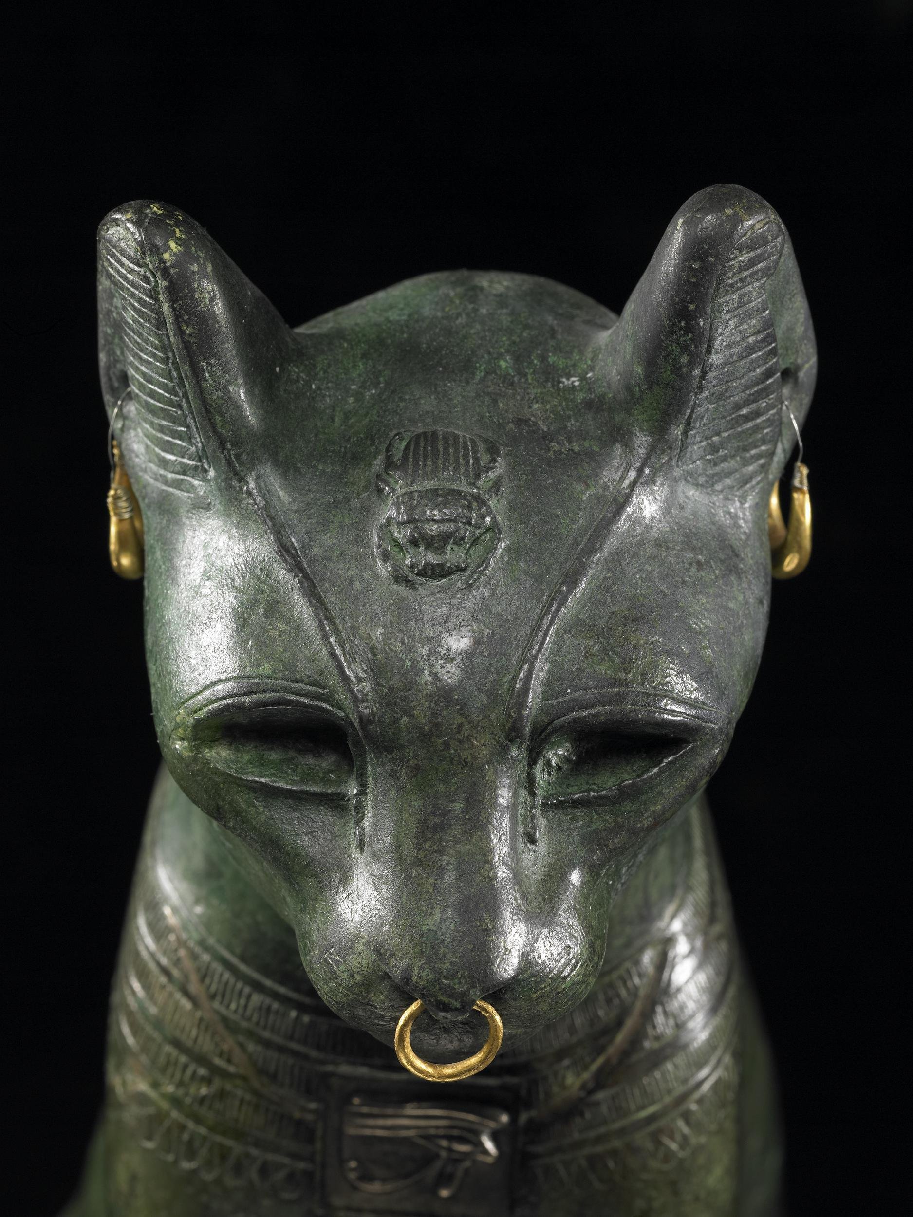 神秘！ネコの女神古代エジプト像・ゲイヤー=アンダーソンの猫｜造形屋