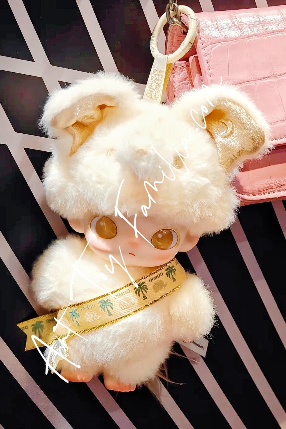 Dimoo Elephant In Moonlight | POP MART – Art Toy Familia