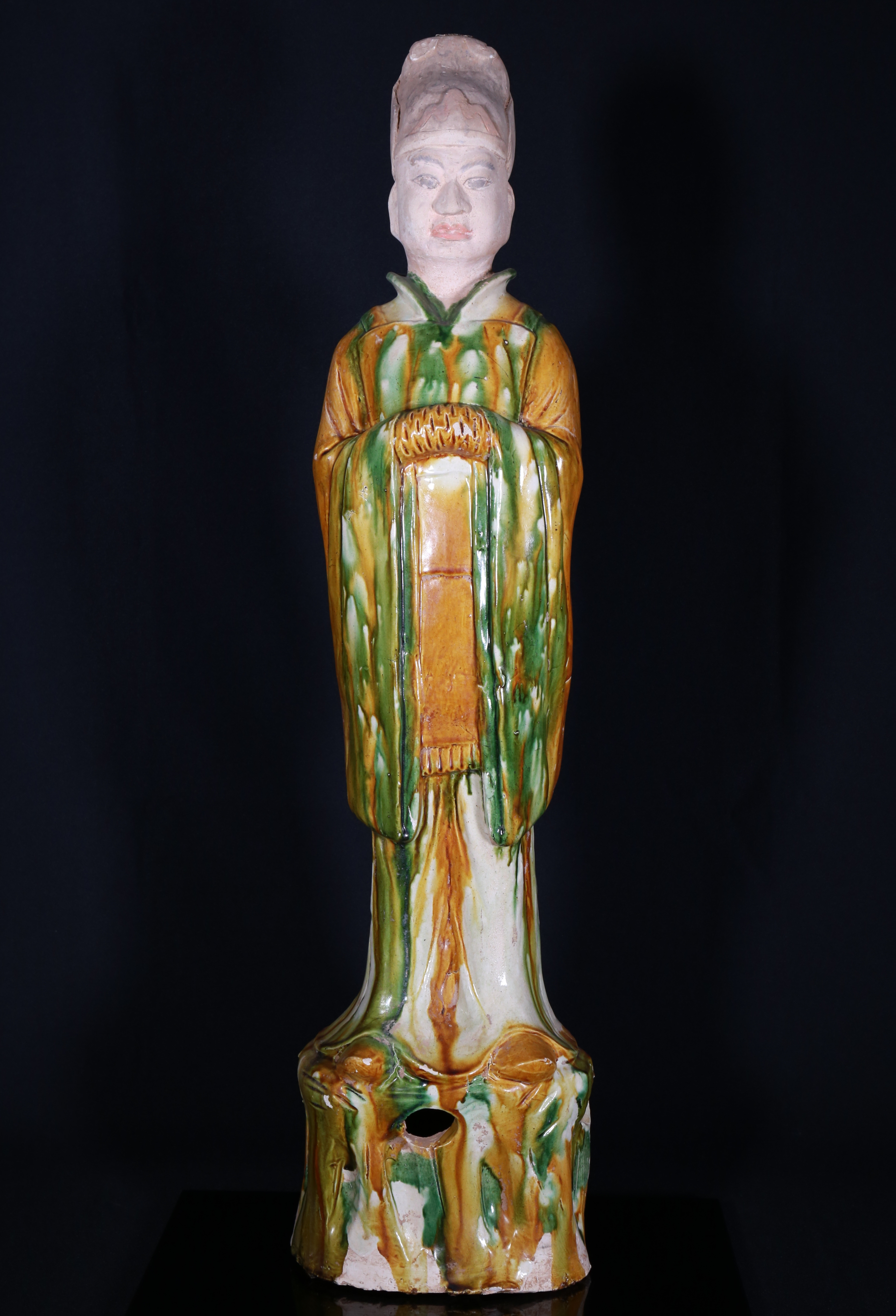 唐三彩文官俑 – あたか美術 ATAKA Art Gallery