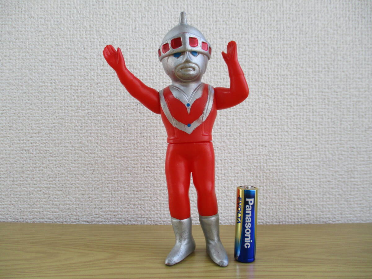 Yahoo!オークション -「アイアンキング ソフビ」の落札相場・落札価格