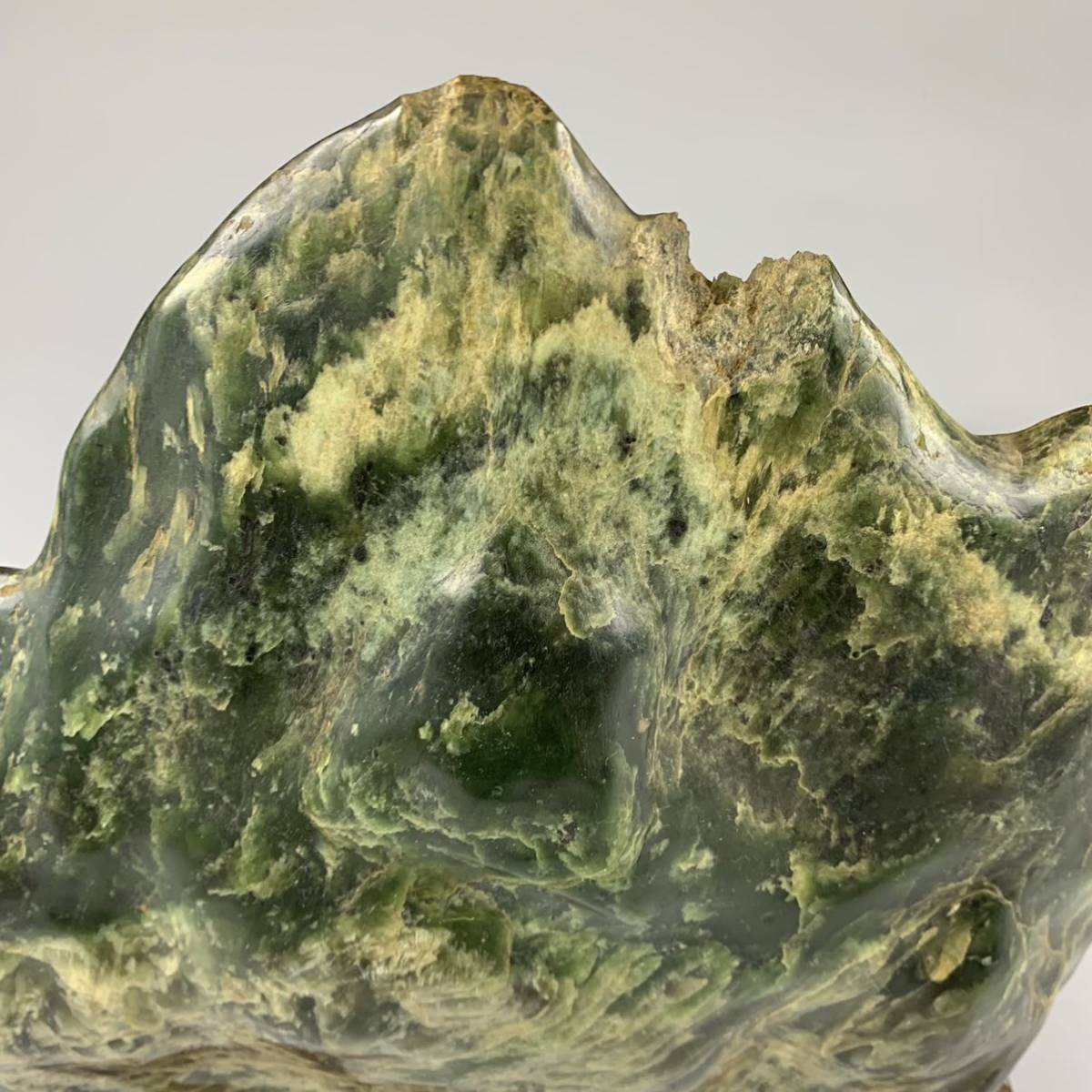飾石 ネフライト天然石 約6kg 水石 盆石 鑑賞石 置物 自然石 飾物 紋石