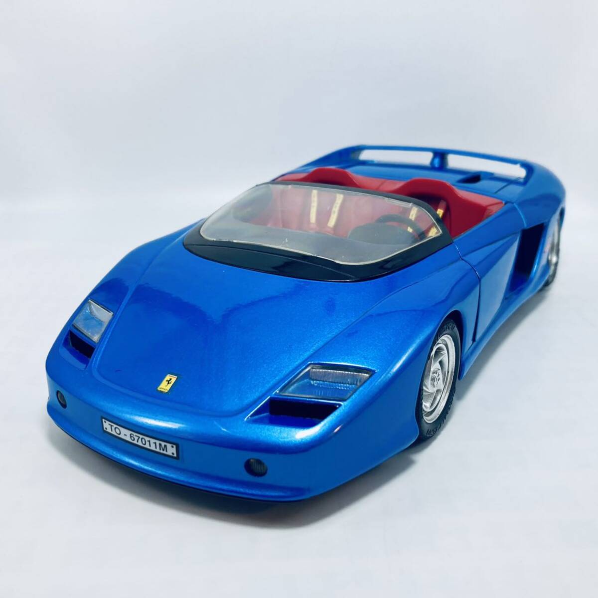 Yahoo!オークション - GUILOY 1/18 1989 FERRARI PININFARINA MYTHOS R