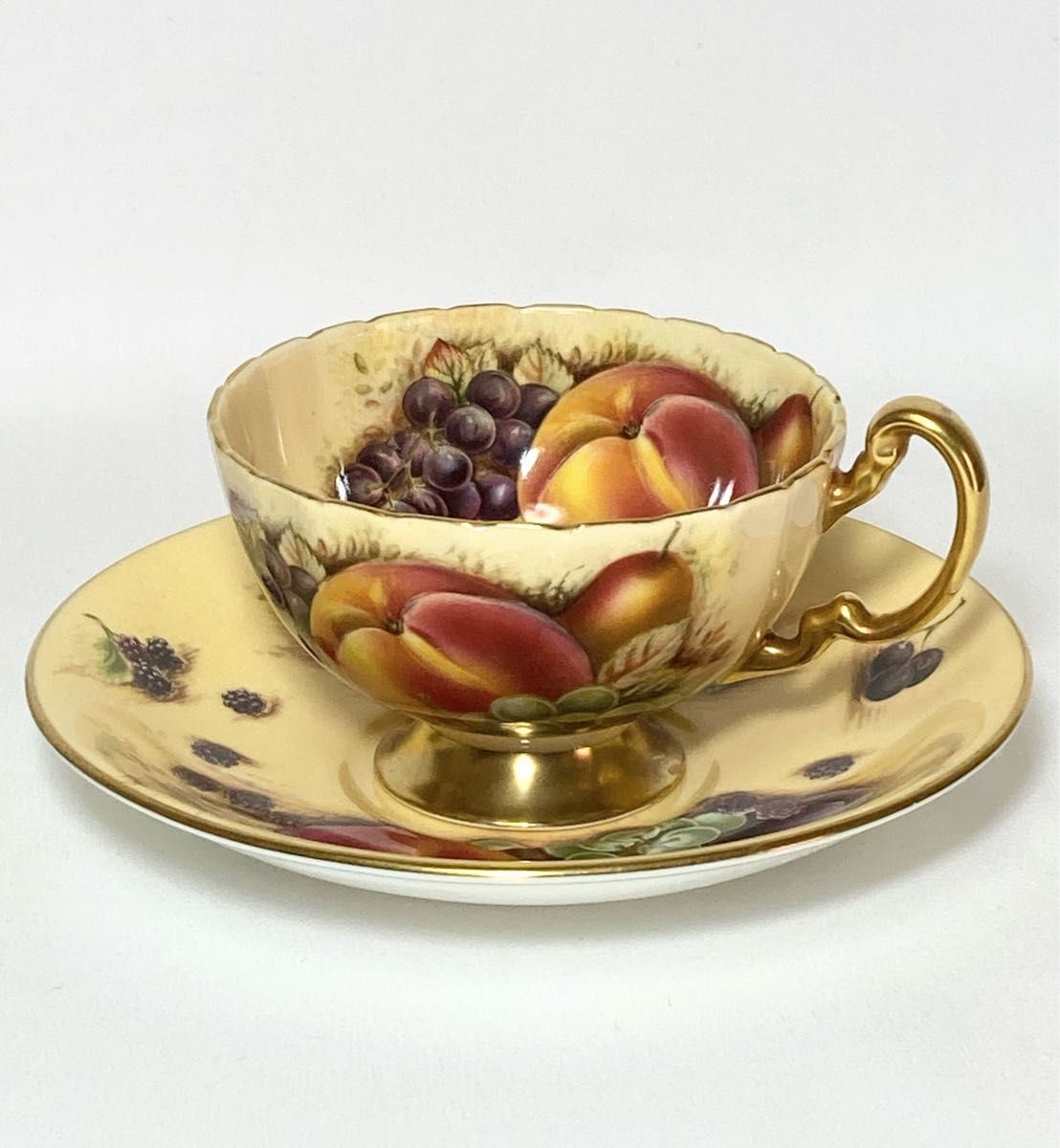 AYNSLEY エインズレイ オーチャード ゴールド カップ&ソーサー｜Yahoo