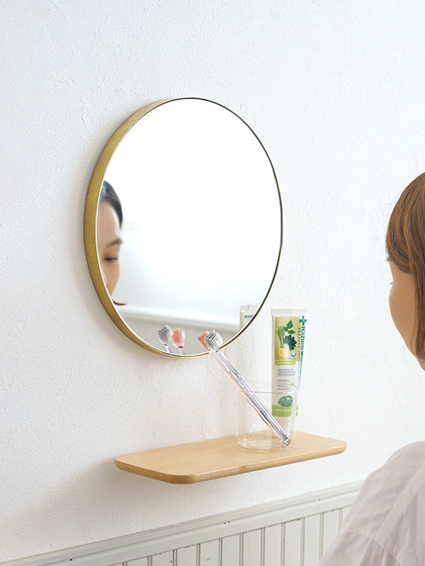 Brass round mirror 320