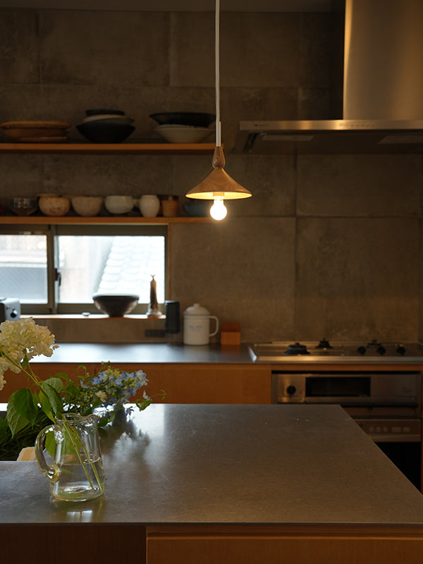 スロイド ウッドペンダントライト | AXCIS ONLINE