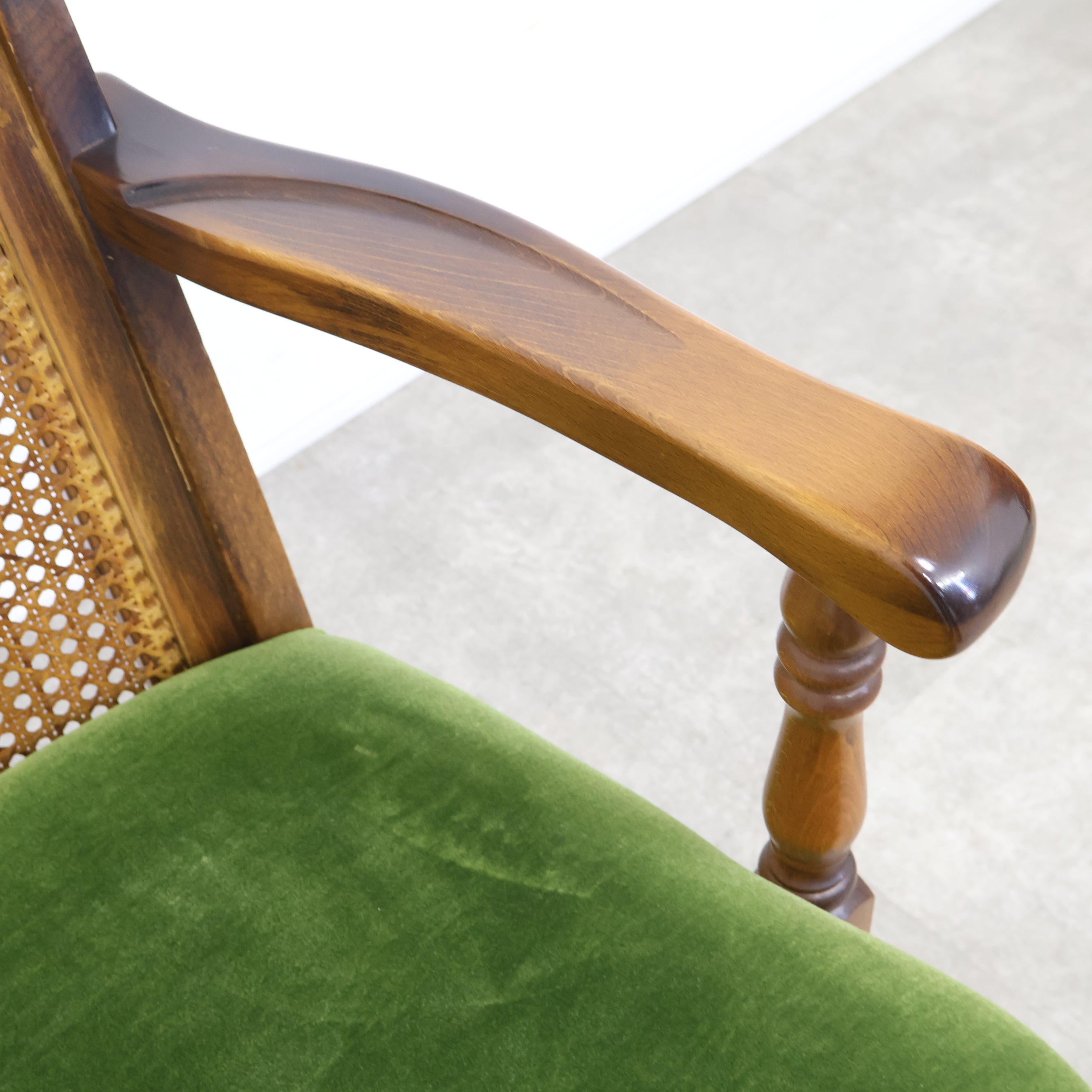 オールドカリモクのアームチェア No.1 – バナルオンラインショップ