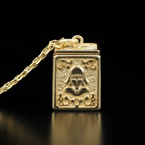 受注生産】聖闘士星矢 黄金聖衣箱（ゴールドクロスボックス）デザイン