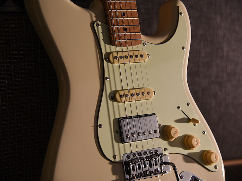 BST-2-RSM/M PTL-SOB (Bacchus / バッカス) エレキギター ストラト