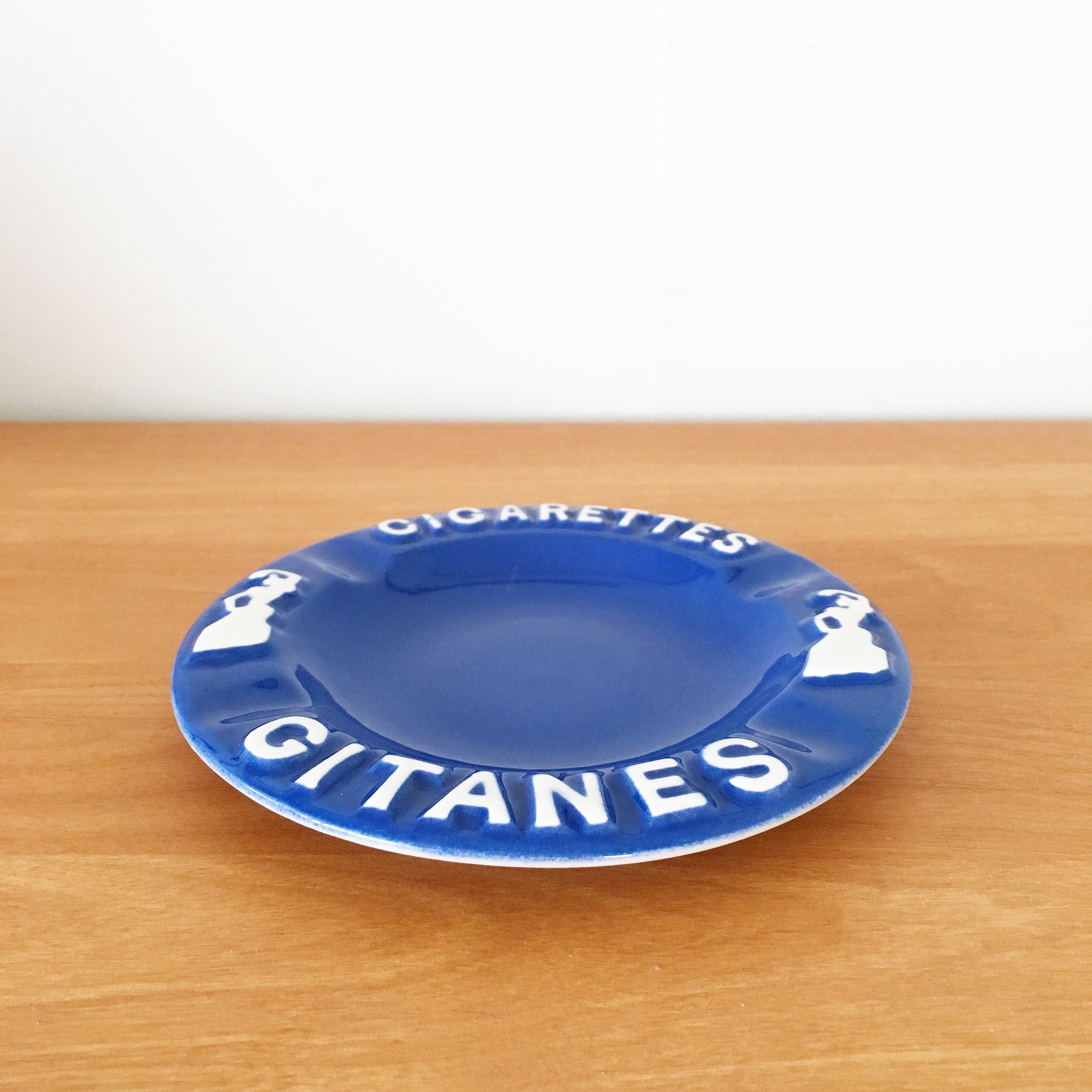 Gitanes ジタン 灰皿 （フランス） | ぽわにえ・だむーる