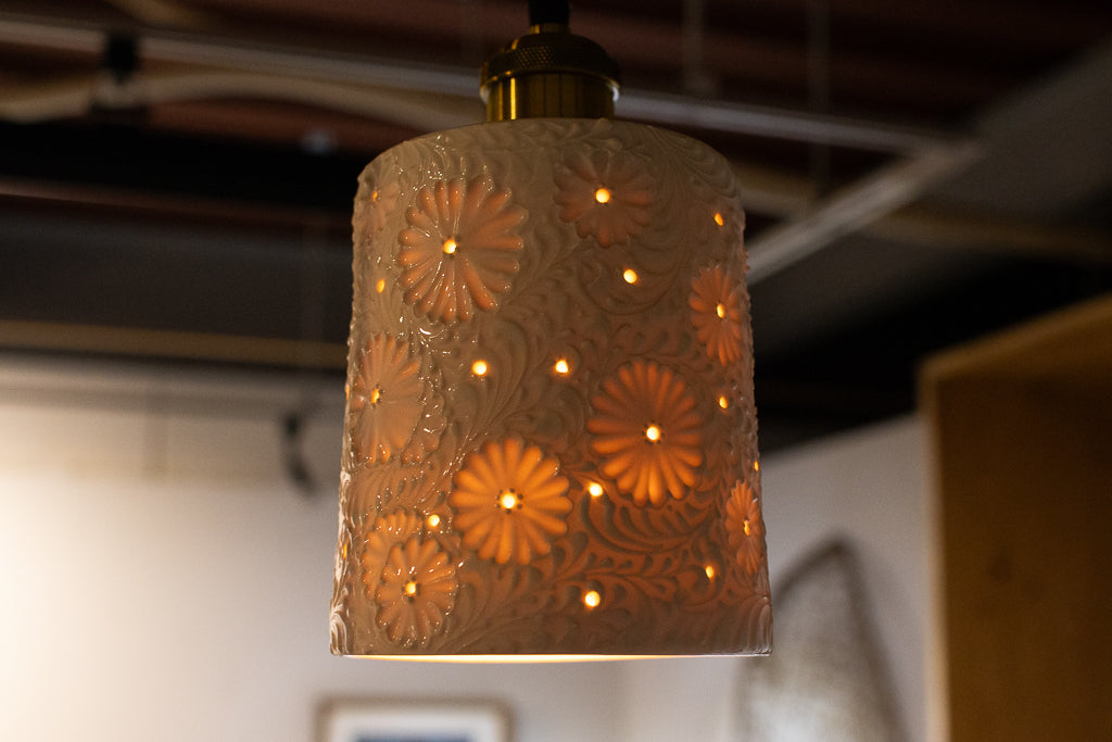 Ayaka / 磁器ランプシェード ドイツ 陶芸 うつわ 通販 大阪 – UTSUWA