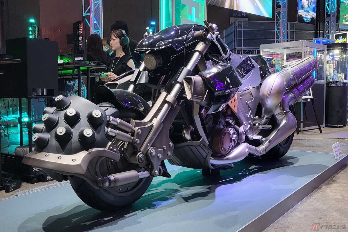 FF VIIでクラウドが乗った「ハーディ=デイトナ」 東京ゲームショウ2023