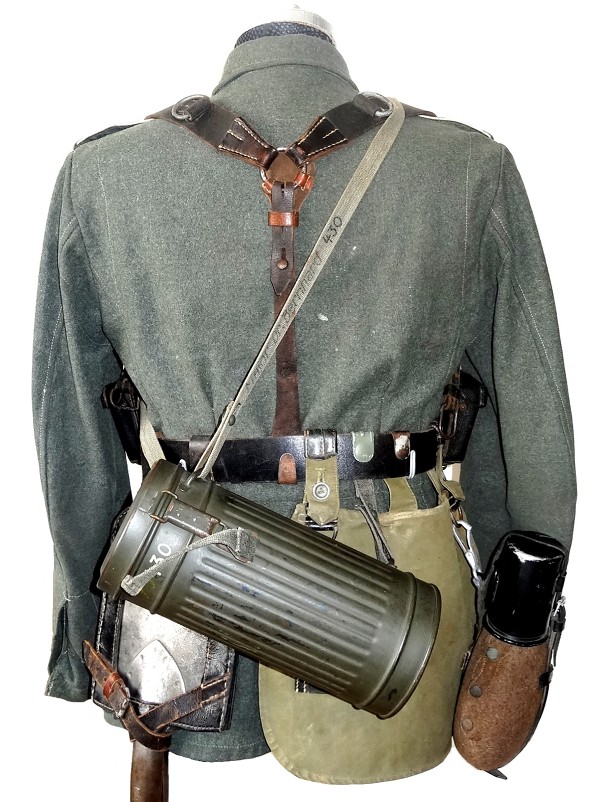 Aフレーム (Gefechtsgepäck für Infanterie Schützenkompanien) : 東部