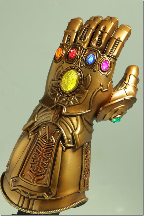 ホットトイズ アベンジャーズ インフィニティ・ウォー インフィニティ