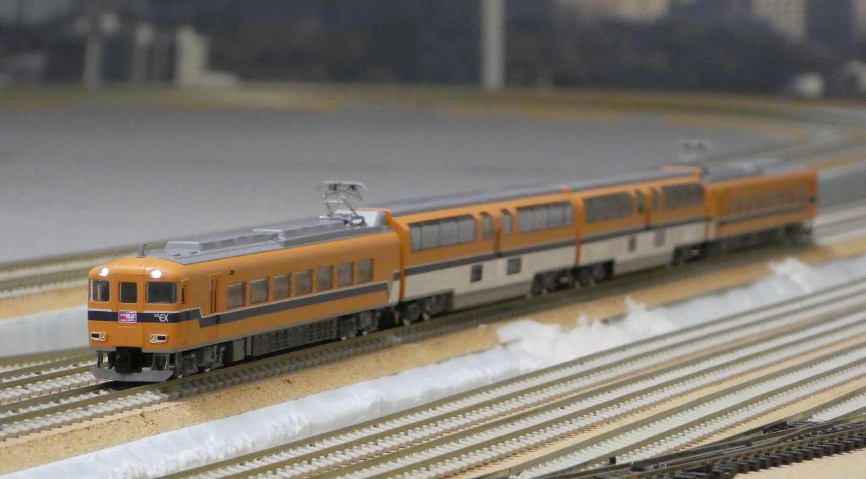 tomix 近鉄30000系ビスタEX(新塗装)入線 | 川崎駅 レイアウト製作日誌