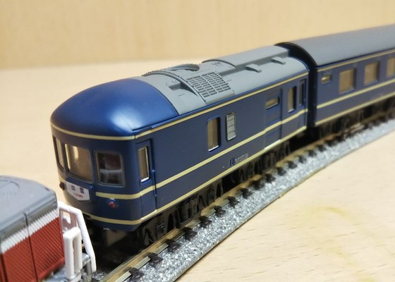 Bトレ】20系客車「出雲」 - 空を読む