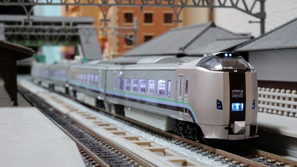 快適だった785系＆789-1000系の快速「エアポート」 - ビスタ模型鉄道