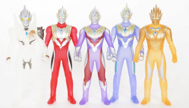 ウルトラヒーローシリーズEX ウルトラマントリガー スペシャルソフビ