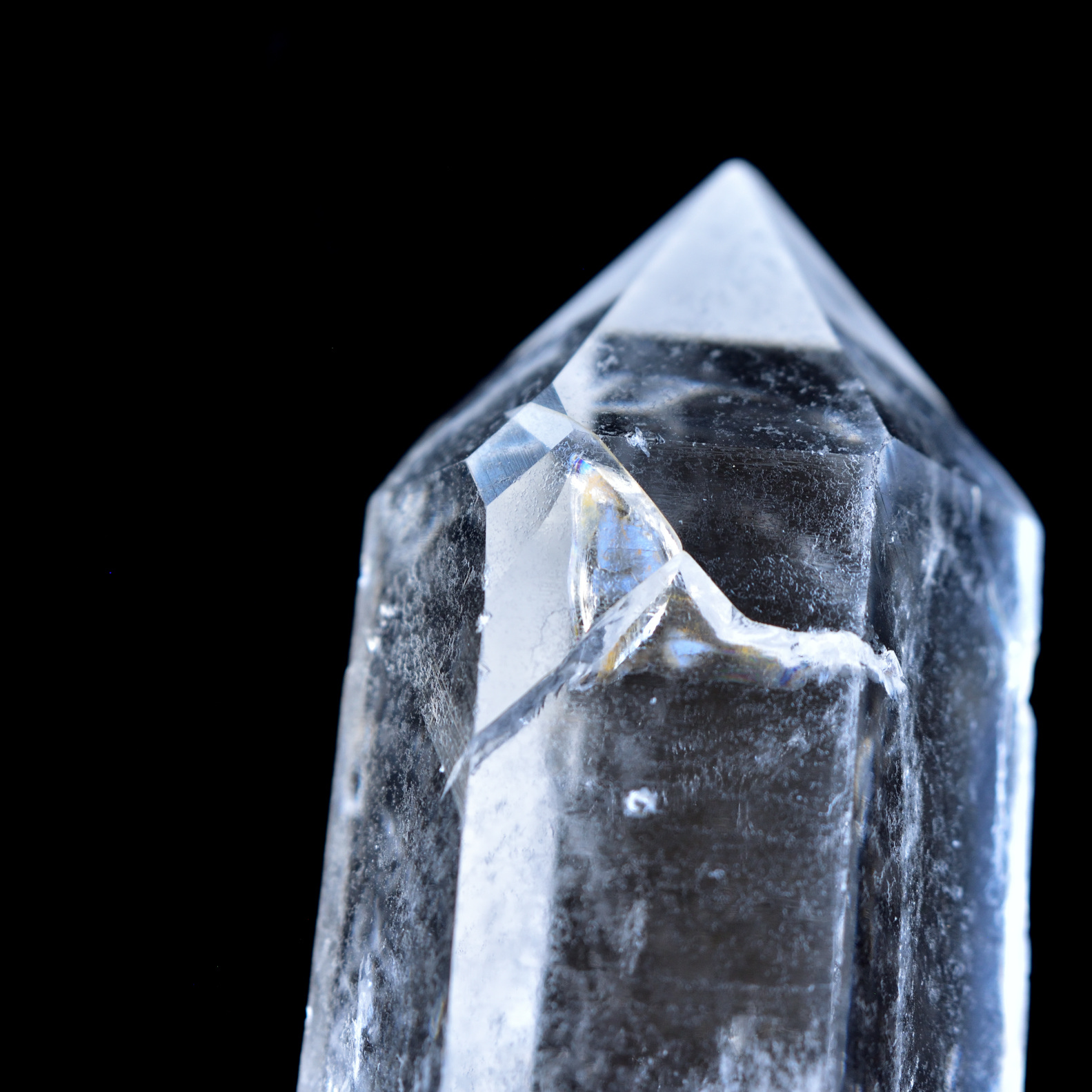 モンドクォーツ イシス タンザニア産 189g/ ポイント水晶・クリスタル