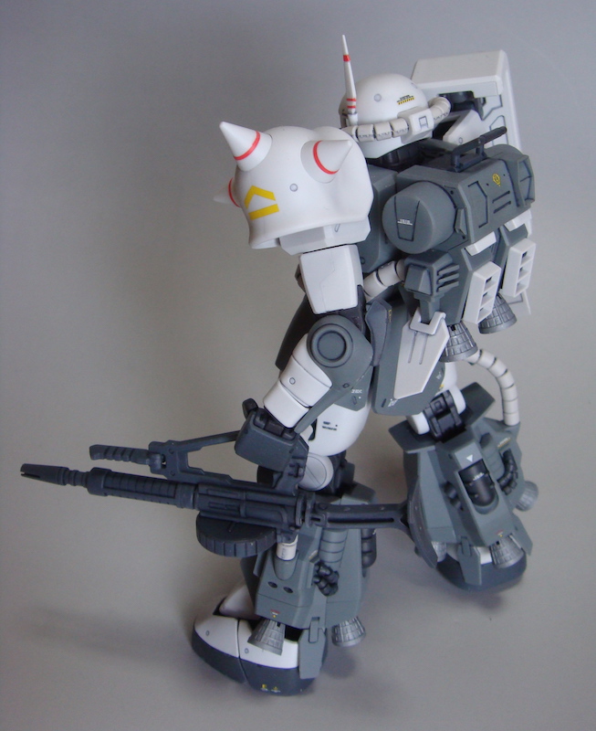 MG MS-06R-1A 高機動型ザクII エリック・マンスフィールド専用機